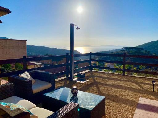 Casa Paradiso - seaview vacation home in Tuscany - Housity