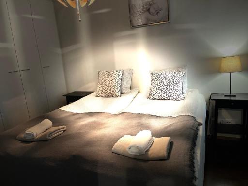 Galaxy Apartments Airport - Housity