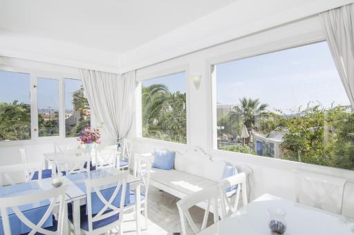 Paradise Resort - Housity