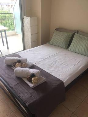Studio by the train station 2 - Housity