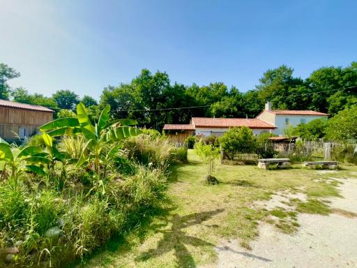 LES VACANCES AUX CERCINS - Housity