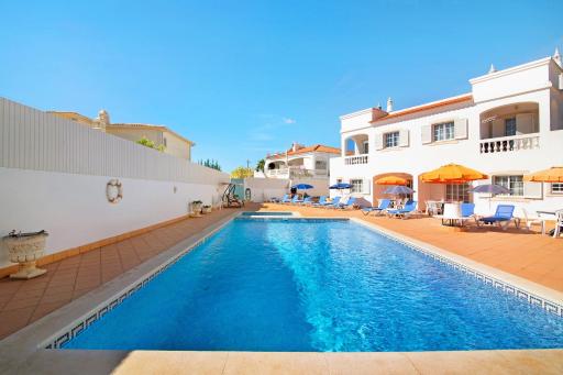 Apartamentos Arcadia - Patrícia - Housity