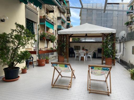 SUNNY APARTMENT with big terrace - Housity