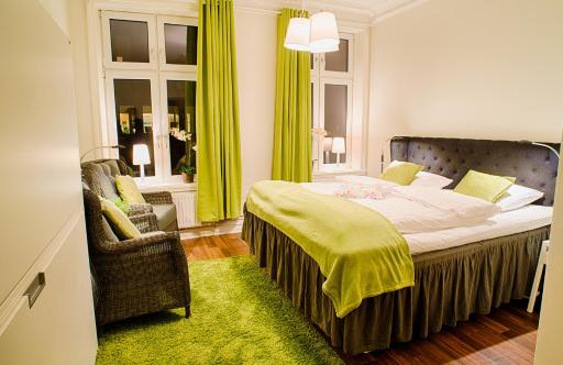 H5 Hotel - Housity