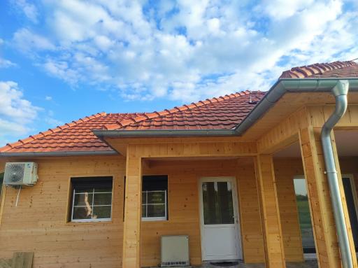 Homoljski pogled Banja Zdrelo - Housity