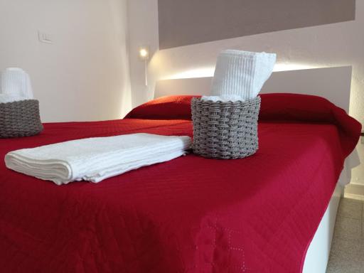 Argentino Minimal Room - Housity