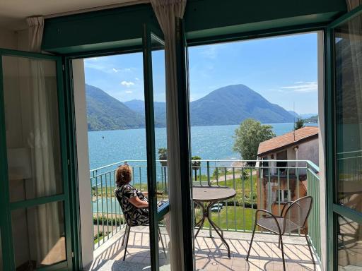 Porto Letizia one bedroom apartment T6 -4 persons Lugano Lake View - Housity