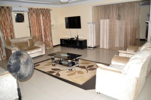 Dammys home - Housity