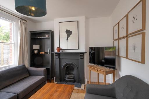 Cosy Victorian Cottage - Housity