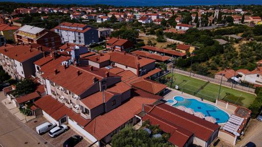 Hotel Villa Letan - Housity