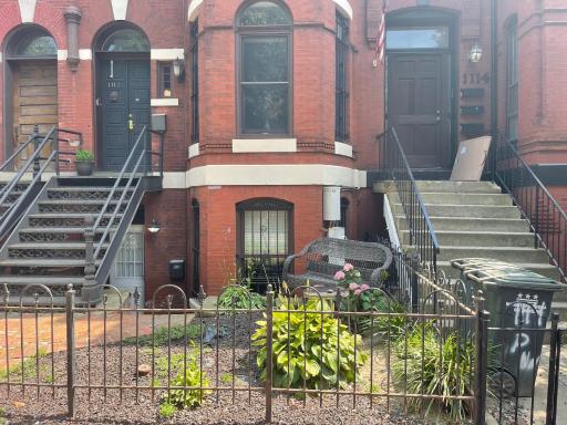 Central Victorian 1-Bed Getaway- National Mall - Housity