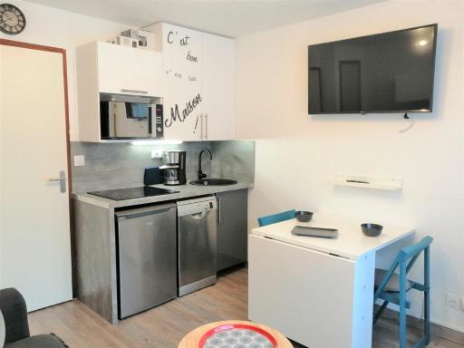Studio rénové 4p au pied des pistes à Morillon 1100 - FR-1-412-77 - Housity