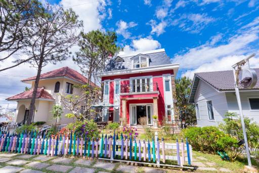 Palm Villa Đà Lạt 2 - Luxury Villa in Resort Nam Hồ - Housity