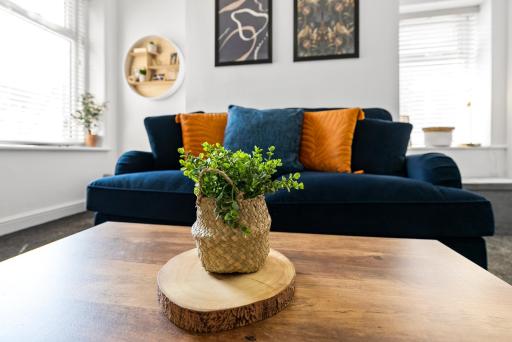 The Nest by Blackpool Promenade - Hizvo