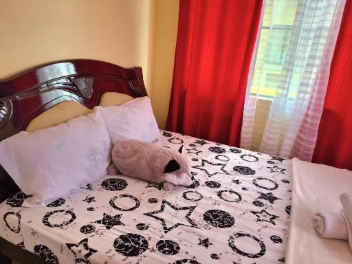 Budget Friendly Transient in Valley Golf - Housity