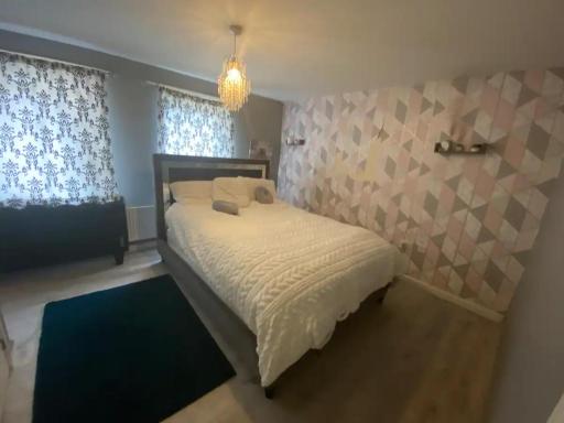 Stunning Apartment in Smethwick West Midlands - Housity