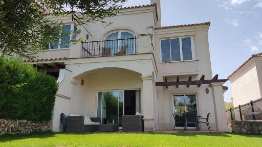 Villa Fairways Golf By Mila Prieto - Housity