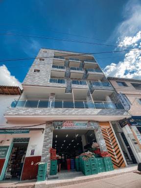 HOTEL GRAN PLAZA SAN RAFAEL - Housity