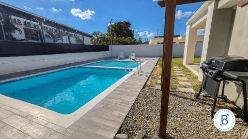 Entire Stylish House w solid Wi-Fi 2BR pool AC - Housity