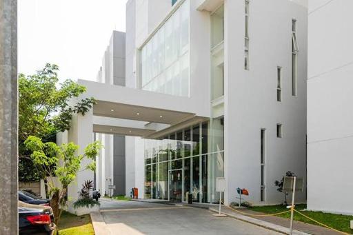 Aesthetic Room - Housity