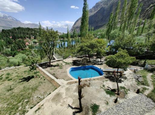 Orangeloft Lower Kachura Lake - Housity