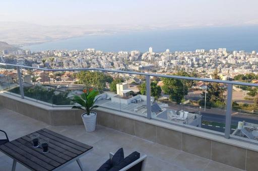 amazing aparrtment mesmerizing view - Housity