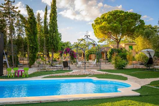 Nice Majorcan country house Sta Maria del Camí by Renthousing - Housity