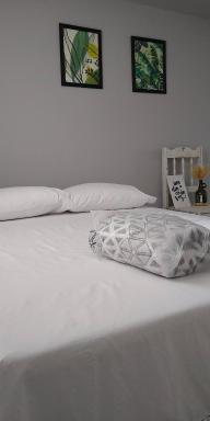 Loft encantador bem localizado em Garanhuns cinza - Housity