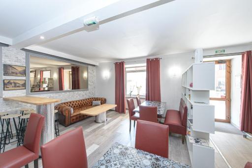 HOTEL DES VOYAGEURS - Housity