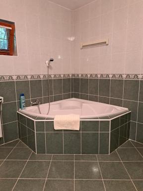Villa Csilla elegant house - Housity