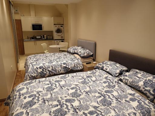 London Luxury Apartments 5 min walk from Ilford Station, with FREE PARKING & FREE WIFI - Housity