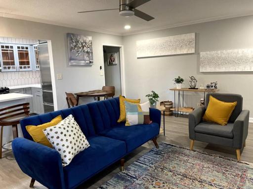 Home Away from Home Condo Downtown ATL 16th floor - Housity
