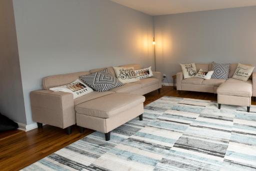 Peekskill Guesthouse-Downtown Modern Spotless Free Parking - Housity