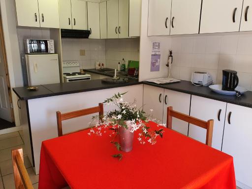 Lizbe Accommodation - Housity