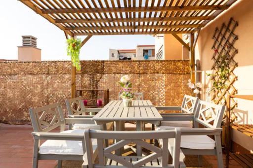 Apt.p/5 15min from Barcelona and Beaches W/Terrace - Housity