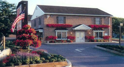 Classic Inn Lancaster - Housity