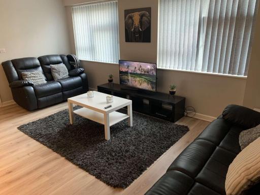 AR Apartments - Housity