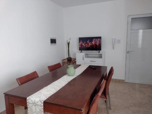 DEPARTAMENTO BELLO, LUMINOSO Y CÓMODO. - Housity