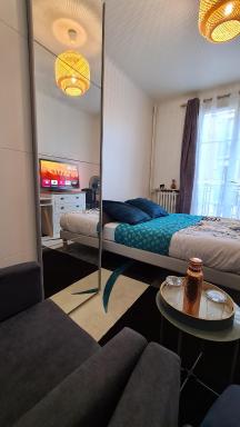Résidence Cosy, chambre privée non mitoyenne avec serrure dans un appartement de 50 m carrés - Housity