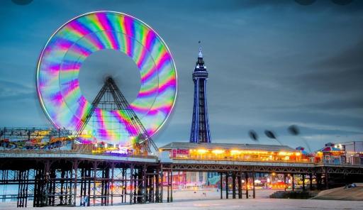Blackpool Central Apartments - 1st Floor - 3 Bedrooms - Housity