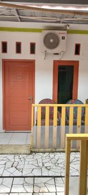 Penginapan/kontrakan Amel HO - Housity