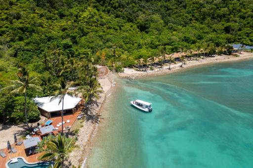Elysian Luxury Eco Island Retreat - Housity