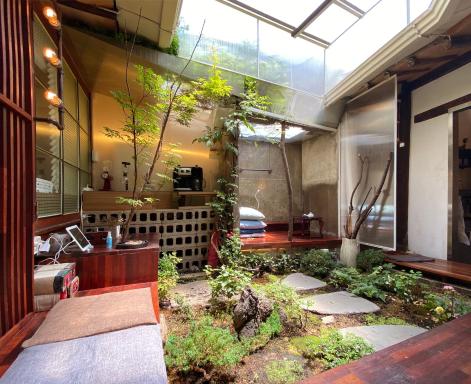 Viva La Vida - Jongno Hanok Private House - Housity