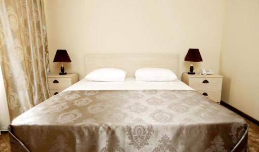 Hotel Ciskari - Housity