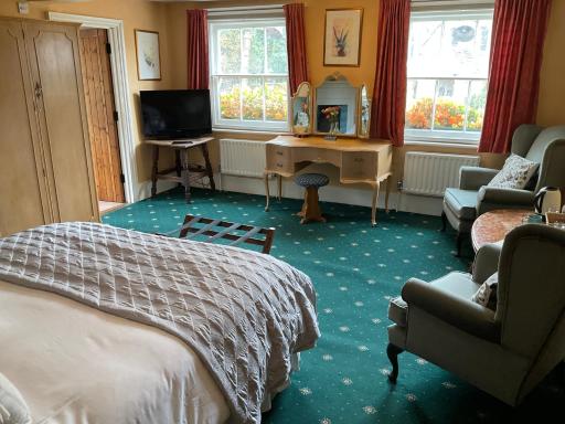 The Jolly Farmer - Housity