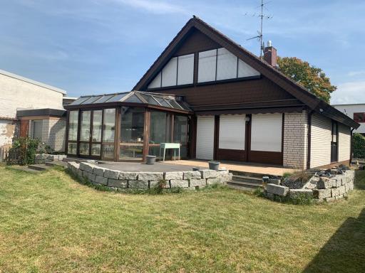 Zentral gelegene Ferienwohnung mit Garten. - Housity