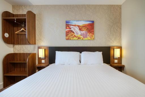 Highland Gate, Stirling by Marston's Inns - Housity