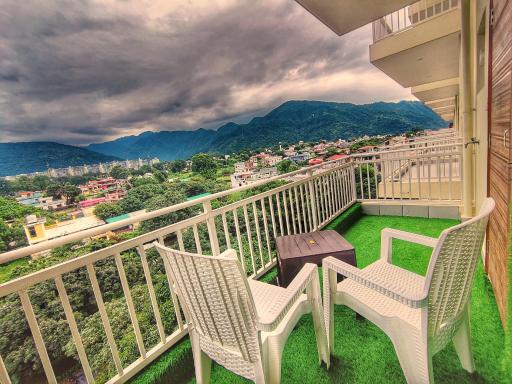 Sandy Nest Luxury 2BHk Entire Apartment - Housity