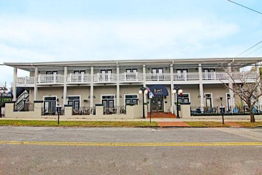 Charming Masonboro Suite- Downtown Wilmington - Housity