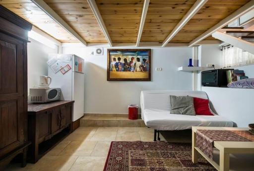Ahuzat Shaul - Apartment - Housity